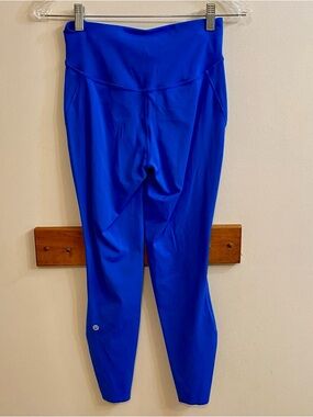 Lululemon Base Pace High-Rise Tight 25" Symphony Blue Women’s Sz 6 Workout Gym